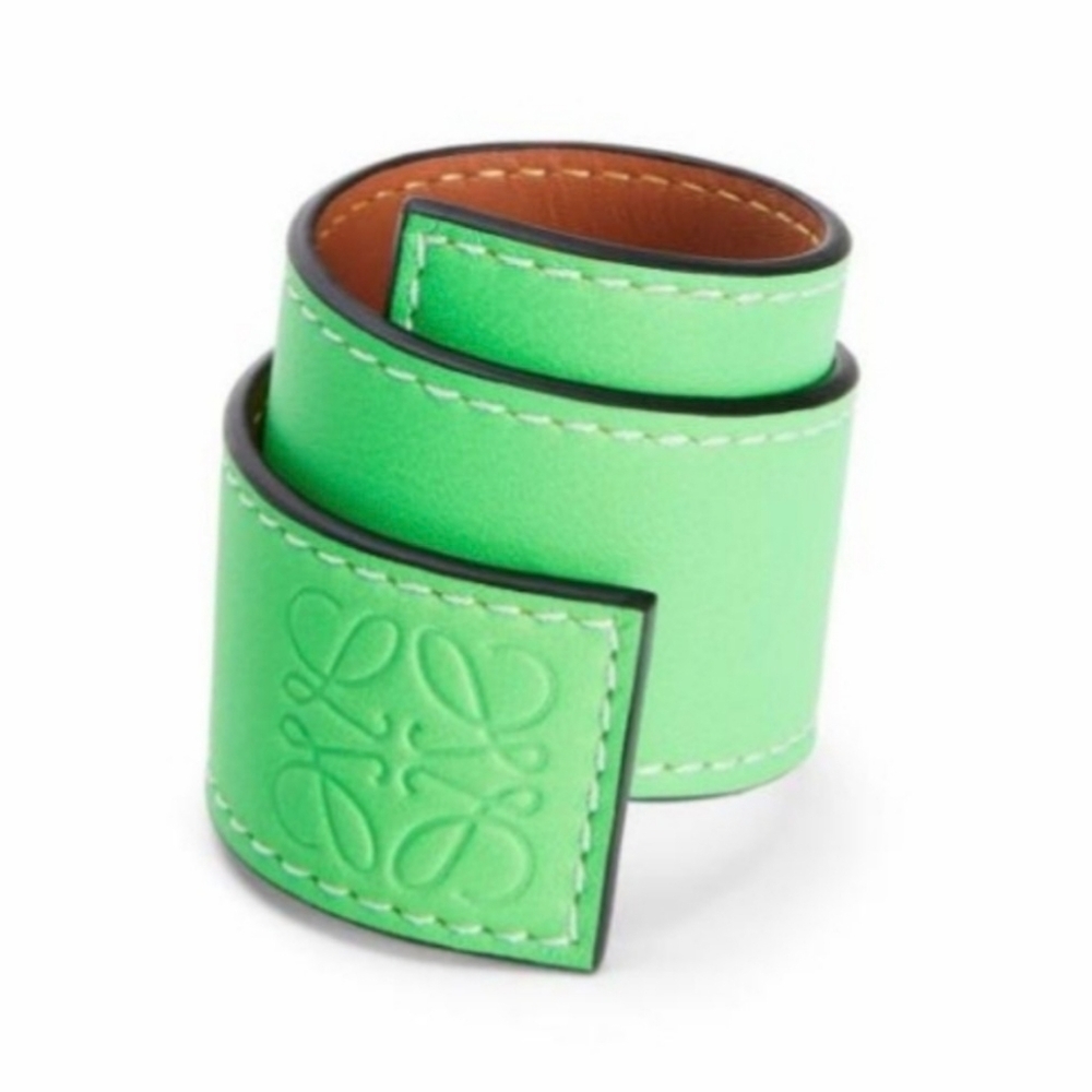 NIB Loewe Neon Green Leather Bracelet - Picture 2 of 6